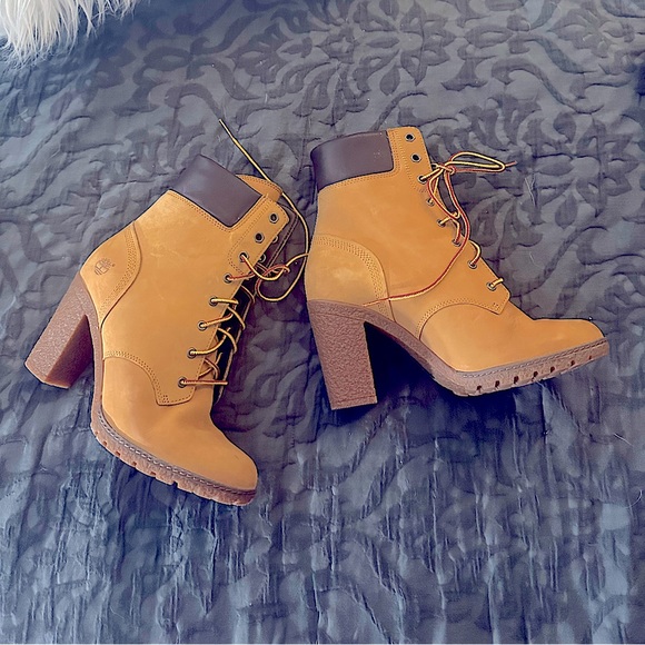 Timberland Heel Boots 👢 - Picture 2 of 6